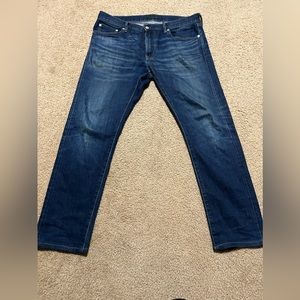 Uniqlo slim straight Selvedge Jeans light wash